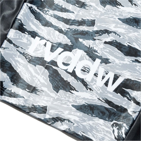 リバーサル reversal POUNCER CAMO SHORT RASH GUARD