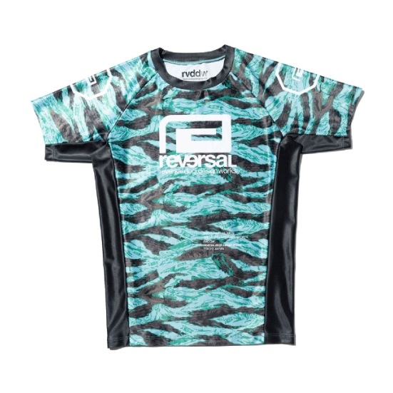 リバーサル reversal POUNCER CAMO SHORT RASH GUARD