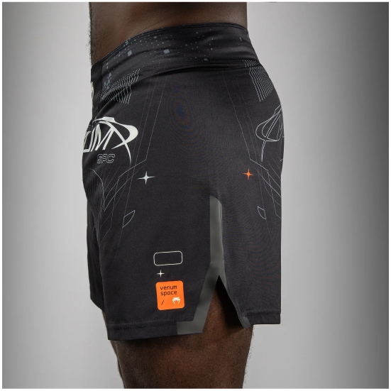 VENUM ヴェナム Eclipse ファイトショーツ - ブラック/アイボリー ベナム VENUM-05745-108