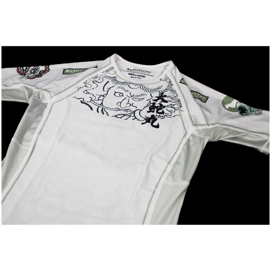 ブルテリア bj-118 BULL TERRIER ラッシュガード Orochimaru 半袖 白