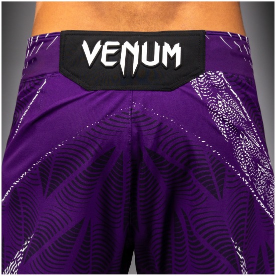 UFC VENUM本格的なファイトナイトメンズショート-ショートフィット VENUM／ヴェナム ファイトショーツ UFC Zenith by Venum Authentic