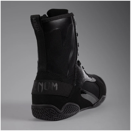 Amazon.com : Venum Contender Boxing Shoes - Black/Gold/Red