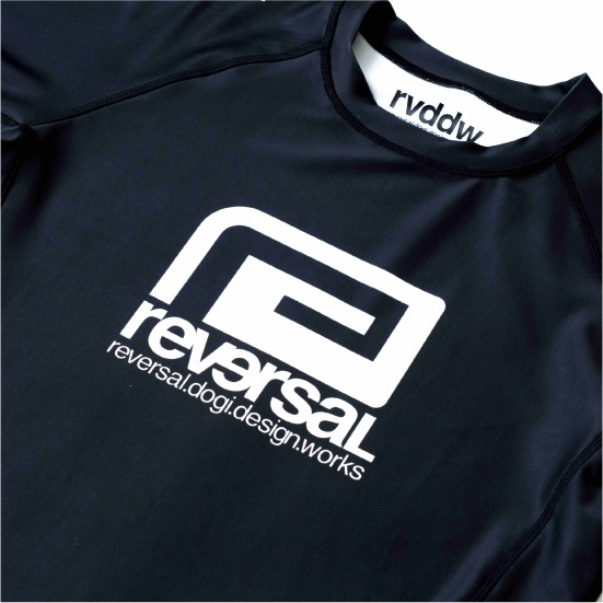 リバーサル reversal BIG MARK SHORT RASH GUARD