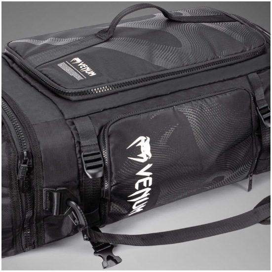 VENUM ヴェナム Shockwave コンバーチブル スポーツバッグ 48L - ブラック ベナム VENUM-05960-001