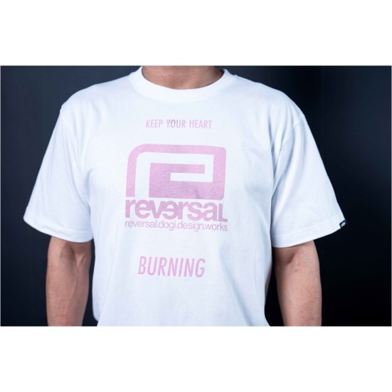 【新品未使用】reversal リバーサル Tシャツ ボクシンググローブ 新品未使用reversal リバーサル Tシャツ ボクシンググローブ