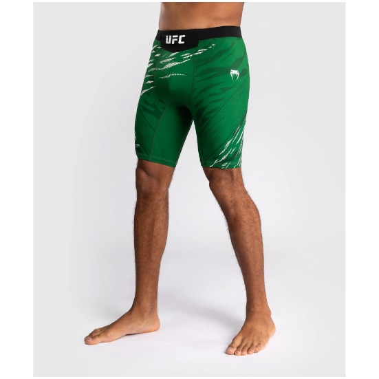 UFC Venum グリーンショーツ Sサイズ（US） UFC Venum グリーンショーツ Sサイズ（US） UFC Venum グリーン