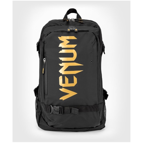 venum リュック 高騰 難あり
