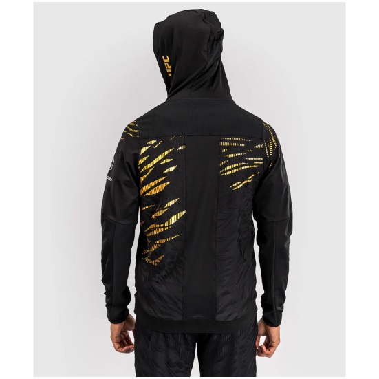 VENUM ヴェナム UFC Fusion by Venum Authentic Fight Night ウォークアウト フーディ - Champion ベナム VNMUFC-00322-126