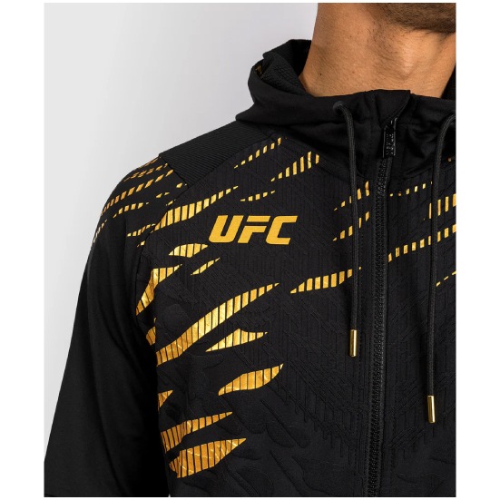 VENUM ヴェナム UFC Fusion by Venum Authentic Fight Night ウォークアウト フーディ - Champion ベナム VNMUFC-00322-126