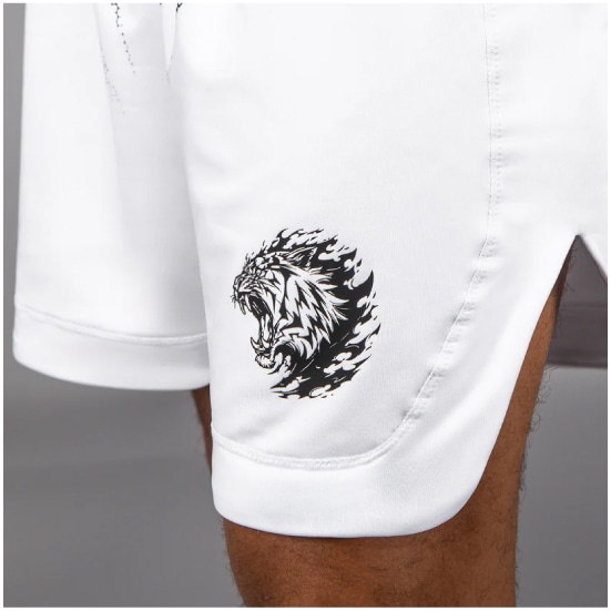 VENUM ヴェナム x Mike Tyson Tiger ボクシングショーツ