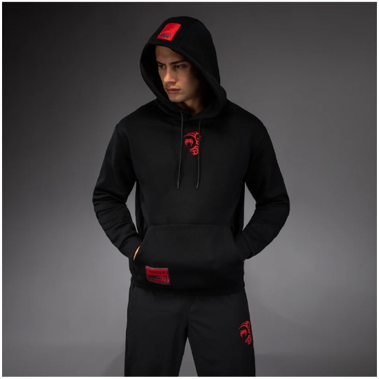 VENUM ヴェナム x Mike Tyson Tiger フーディー - ディープブラック/インテンスレッド ベナム VENUM-06036-100