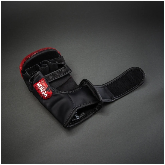 VENUM ヴェナム x TEKKEN 8 スパーリンググローブ - カズヤ - レッド