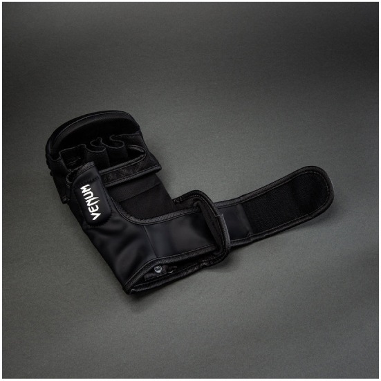 VENUM ヴェナム x TEKKEN 8 MMA スパーリンググローブ- キング