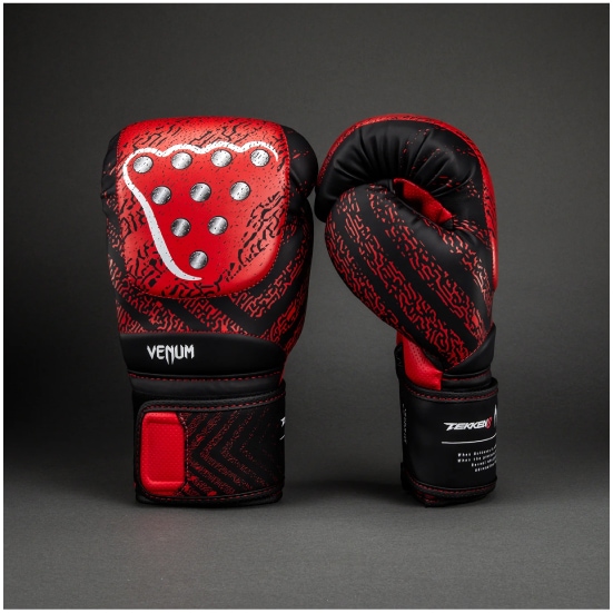 VENUM ヴェナム x TEKKEN 8 ボクシンググローブ - カズヤ - レッド