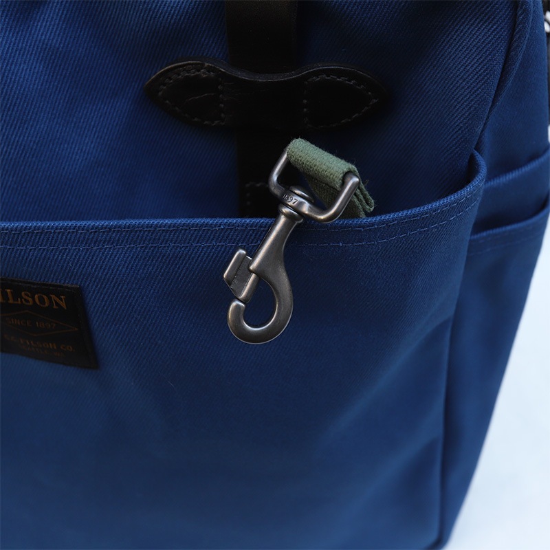 FILSON/�ե��륽�� TOTEBAG WITH ZIPPER BLUE