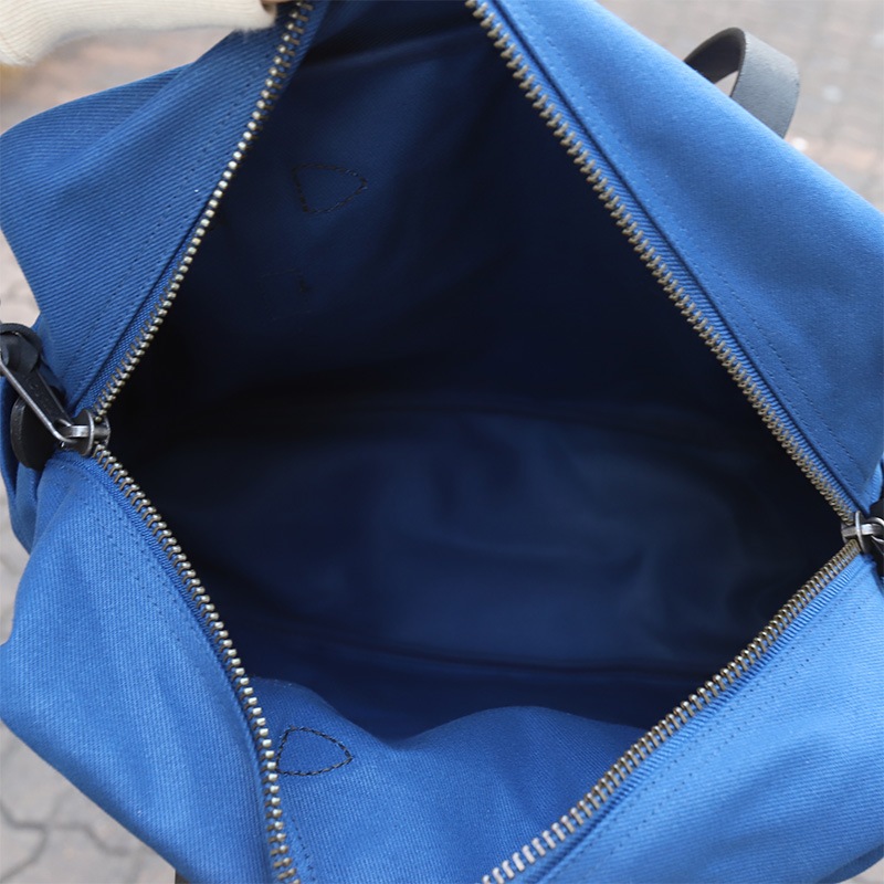 FILSON/�ե��륽�� TOTEBAG WITH ZIPPER BLUE