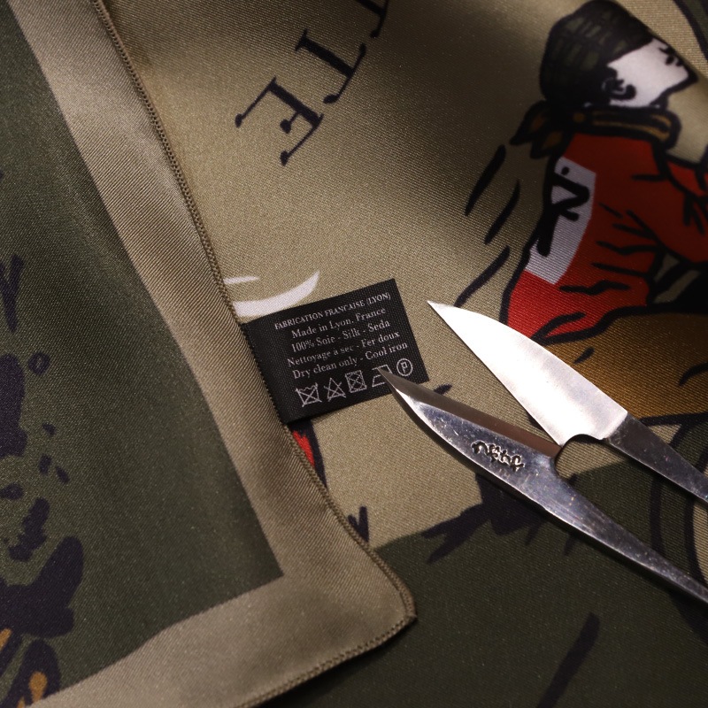 A PIECE OF CHIC/�ԡ������֥��å� GrandPrix Mot 1TS SILK SCARF