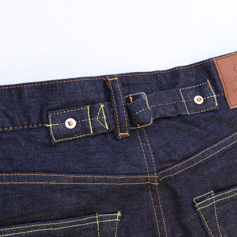 caqu/�����奦 modern straight denim 04702