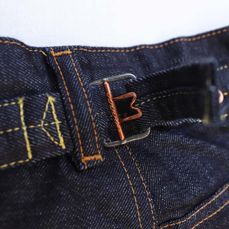 caqu/�����奦 modern straight denim 04702