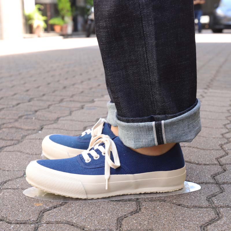 caqu/�����奦 modern straight denim 04702