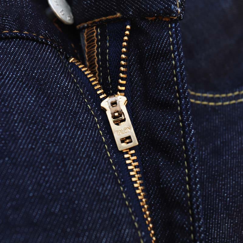 caqu/�����奦 modern straight denim 04702