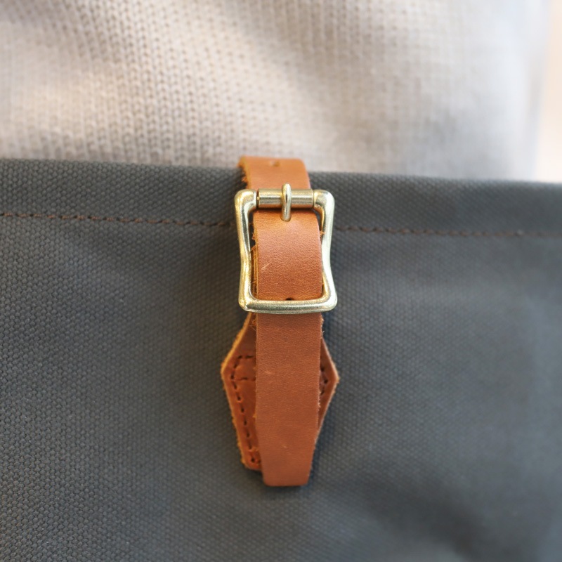 ARTS&CRAFTS   J&S FRANKLIN EQUIPMENT BUCKET SHOULDER