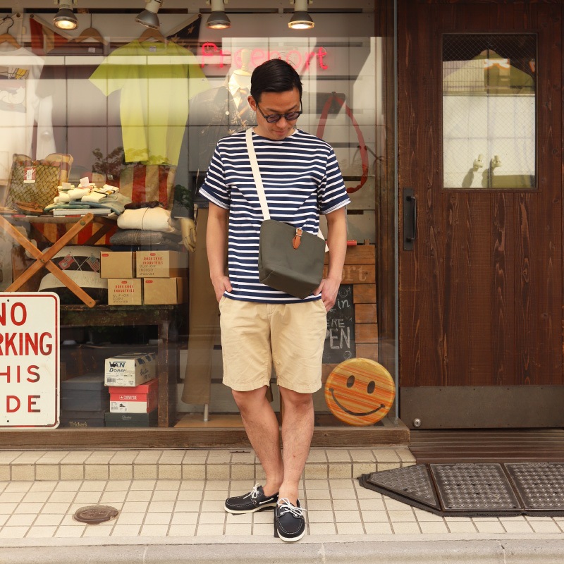 ARTS&CRAFTS   J&S FRANKLIN EQUIPMENT BUCKET SHOULDER