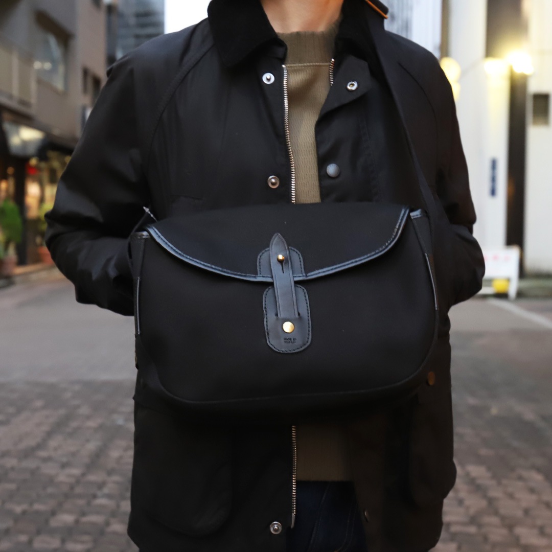 QUALITY GUNSLIPS /������ƥ����󥹥�åץ� PISES SHOLDER