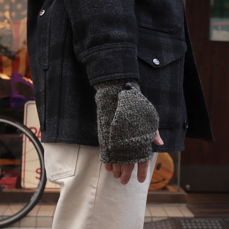 Black Sheep/�֥�å�������  Mitten Gloves