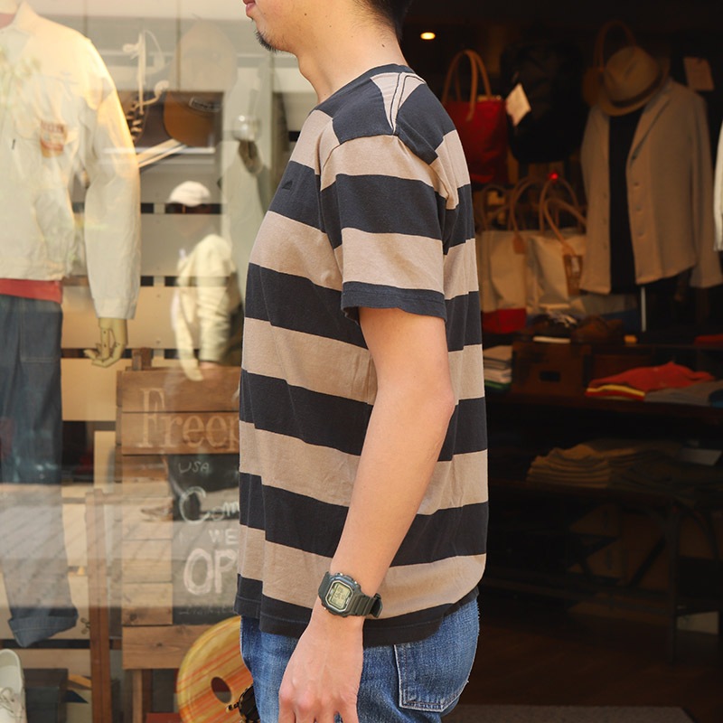 SALVAGE PUBLIC(����١��� �ѥ֥�å�) �֥��å����ȥ饤�� T�����