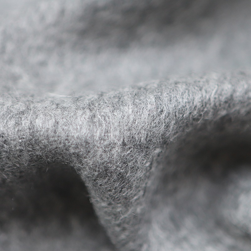 Johnstons of Elgin(����󥹥ȥ󥺡����֡����륬��) �����ߥ�ޥե顼 ����ȥ饹�� ��С����֥�