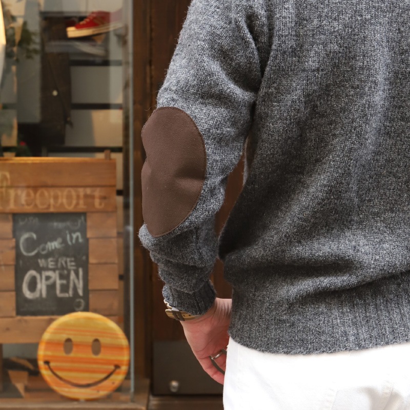 Jamieson's/ߥ CREW NECK SWETER ELBOW PATCH