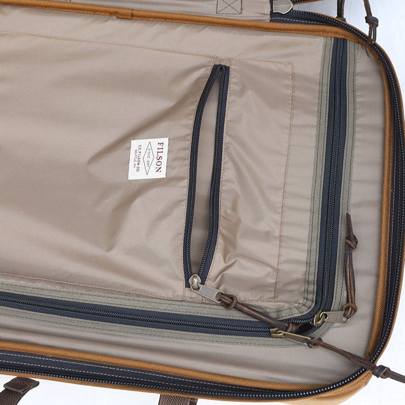 FILSON(�ե��륽��) �ۥ������ե���꡼�Хå� 47728 ���꡼��/�֥饦��