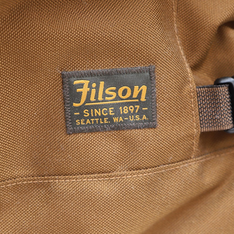FILSON(�ե��륽��) �ۥ������ե���꡼�Хå� 47728 ���꡼��/�֥饦��