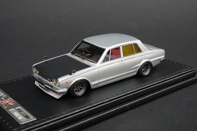 1/43 イグニッションモデル　日産　スカイライン2000GT-R エンジン付き photo1L.jpg