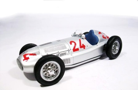 ブランド通販 メルセデスベンツ 1/18 CMC 取寄せM-074 W165 トリポリ 1939#24 ミニカー