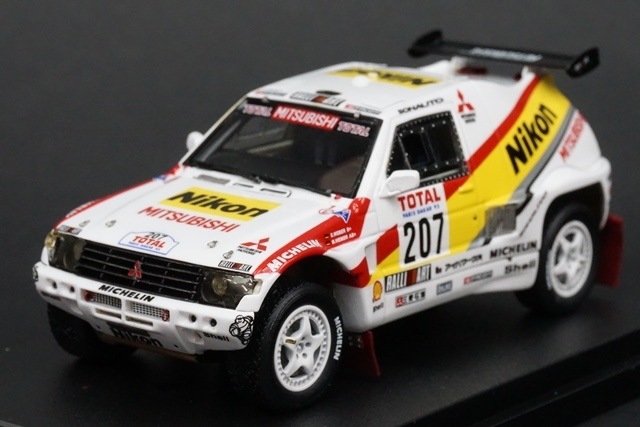 【激レア】三菱 パジェロ 1984 パリダカールラリー 192号車 激レア】三菱 パジェロ 1984 パリダカールラリー 192号車 IG0059 1/43