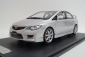 ����17A17-07 onemodel 1/18 �ۥ�� Civic FD2 Late Version ����С�