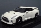 ����17B08-06 onemodel 1/43 ���� GT-R 2017 Pearl White