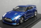 ����17B08-32 onemodel 1/43 ���� GT-R 2017 Blue Pearl
