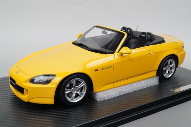 ONEMODEL 19B03-02 1/18 Honda S2000 AP2 NEW FORMULA RED