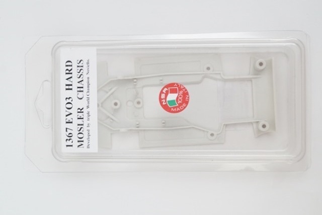 ����1367 NSR  MOSLER EVO3 HARD WHITE CHASSIS