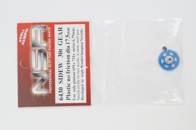 6430 NSR  3/32 SIDEW soft plastic Gear 30t Dark Blue w/alu hub dia. 17.5mm