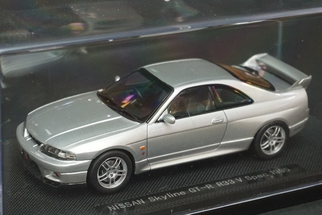 1/43 エブロ 43882 日産 スカイライン GT-R R33 Vスペック 1995