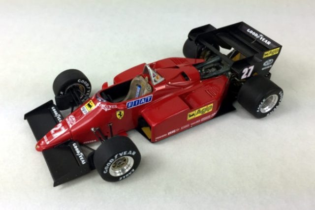 タメオ キット 1/43スケール フェラーリ126C4M2 1984年 M.アルボレート 