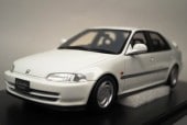 19D02-01 onemodel 1/18 ۥ Civic EG9 High wing Ver. White