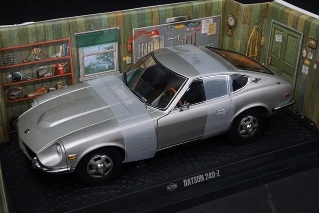 1/18 京商 08214S 日産 ダットサン 240 Z シルバー, Boost Gear