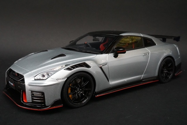 1/18 京商 KSR18048S 日産 GT-R ニスモ 2020 (シルバー) 限定 700個