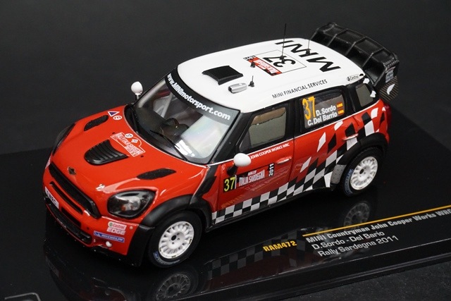 1/43 MINI ミニクロスオーバー クーパーS ミニカー レッド×ホワイト 1/43 MINI ミニクロスオーバー クーパーS ミニカー レッド