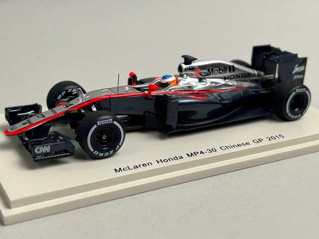 スパーク 1/43 マクラーレン ホンダ MP4-30 スパーク 1/64